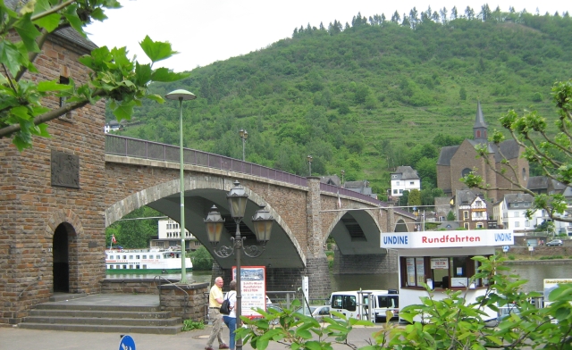 a bridge over the river mosel at cochem